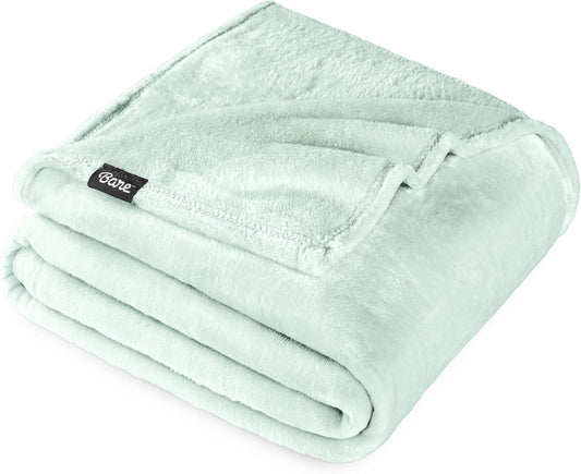 Bare Home Fleece Blanket - Twin/Twin Extra Long - Ultra-Soft Lightweight for Bed, Sofa, and Couch - Luxury Microplush - Cozy Warm Blanket (Twin/Twin XL, Spring Mint)