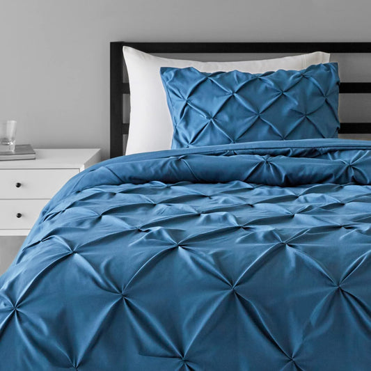 Amazon Basics 2 Piece Soft, Lightweight Down-Alternative Comforter Bedding Set, Pinch Pleat, Twin/TwinXL, Dark Teal, Geometric