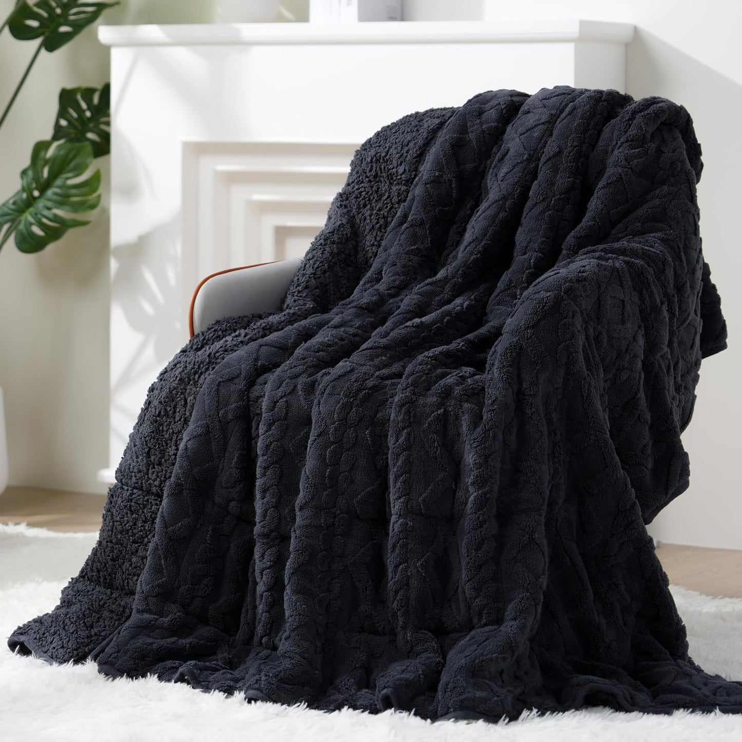 Super Fuzzy Soft Sherpa Fleece Weighted Blanket, 15 lbs Dual Sided Fluffy Heavy Weighted Blankets for Adults - No Bunching with Double Layers of Soft Inner Lining (48"x 72", 15 Pounds)