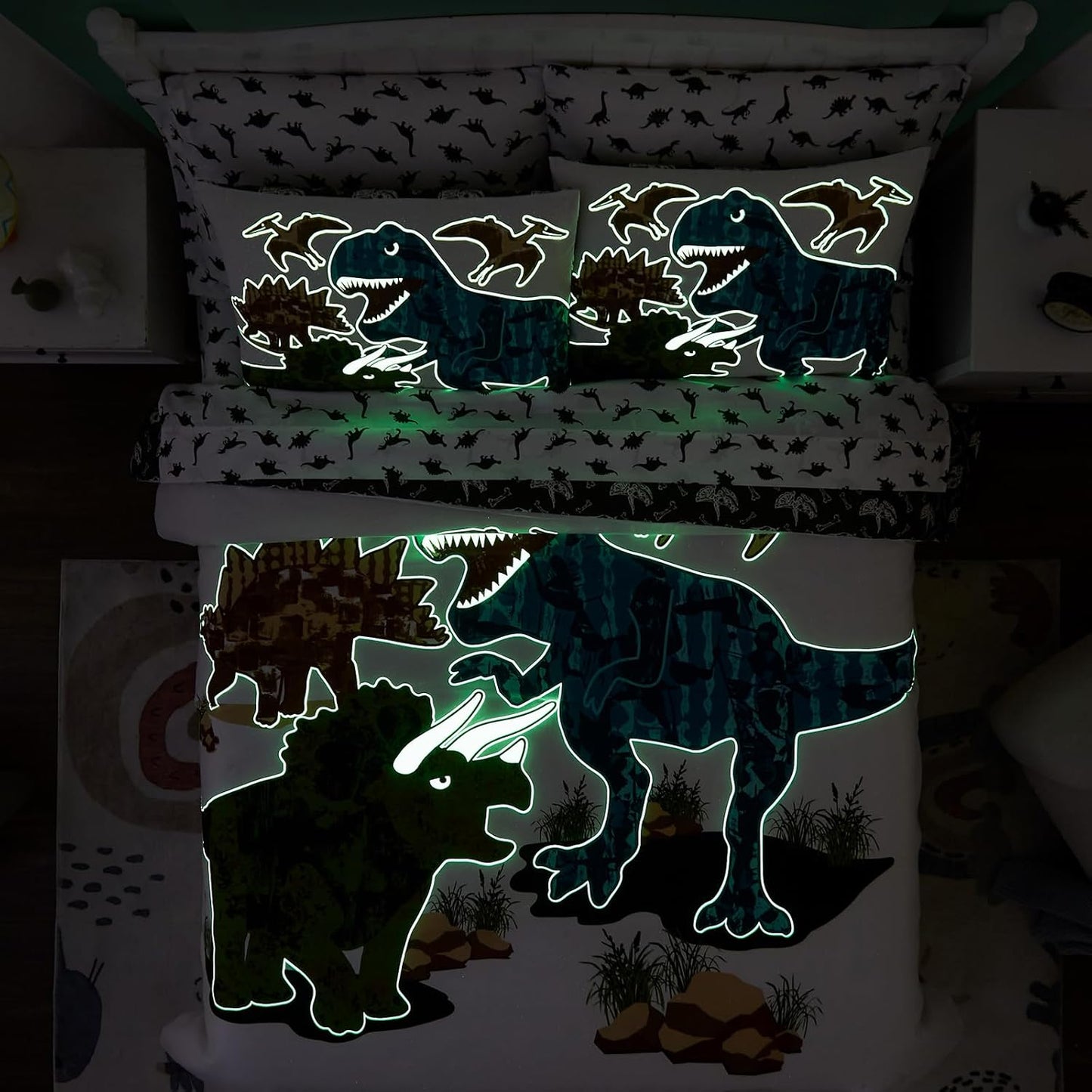 Full Size Comforter Set for Boys-7 Pieces Dinosaur Glow in The Dark Full Bedding Sets for Kids, Ultra Soft Bed in A Bag with Sheets