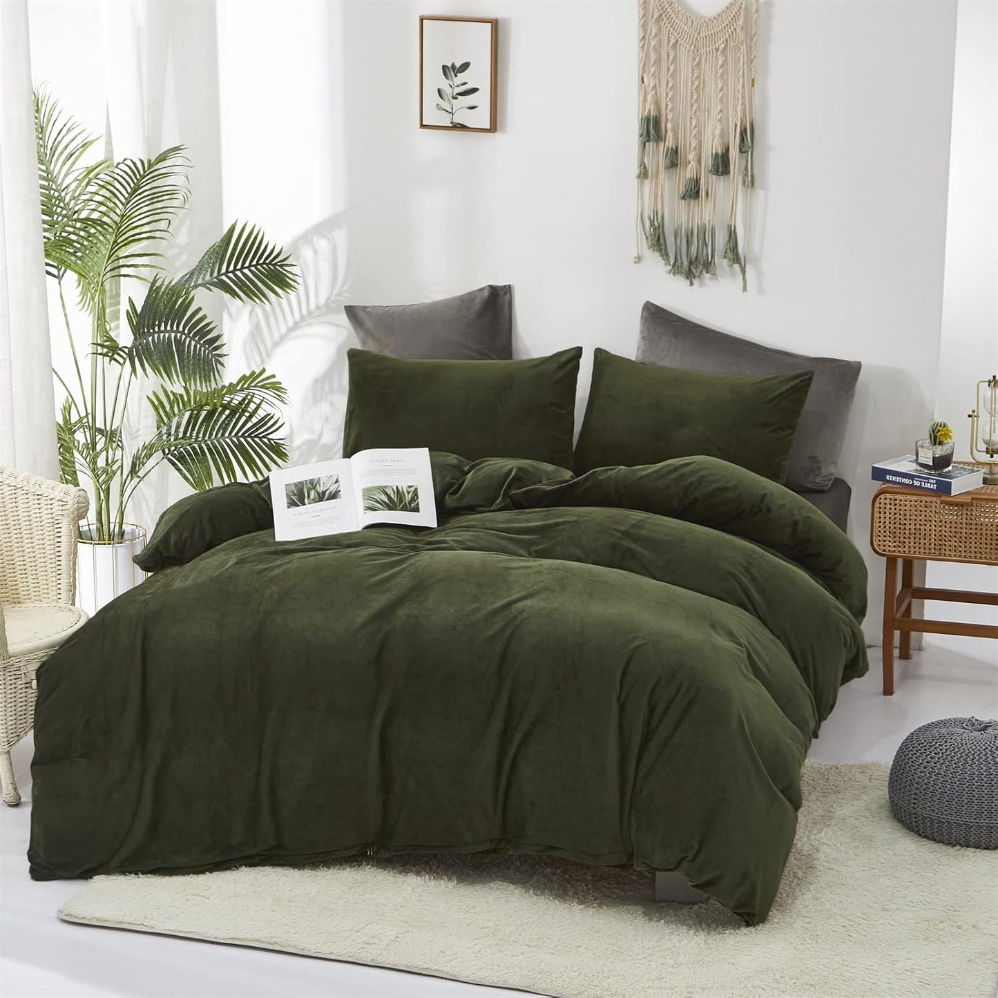 Cottonight Army Green Velvet Comforter Set - Queen Size, Olive Green Plush Fluffy Bedding, Dark Green Blanket, Modern Winter Warm 3 Piece Set for Women & Men