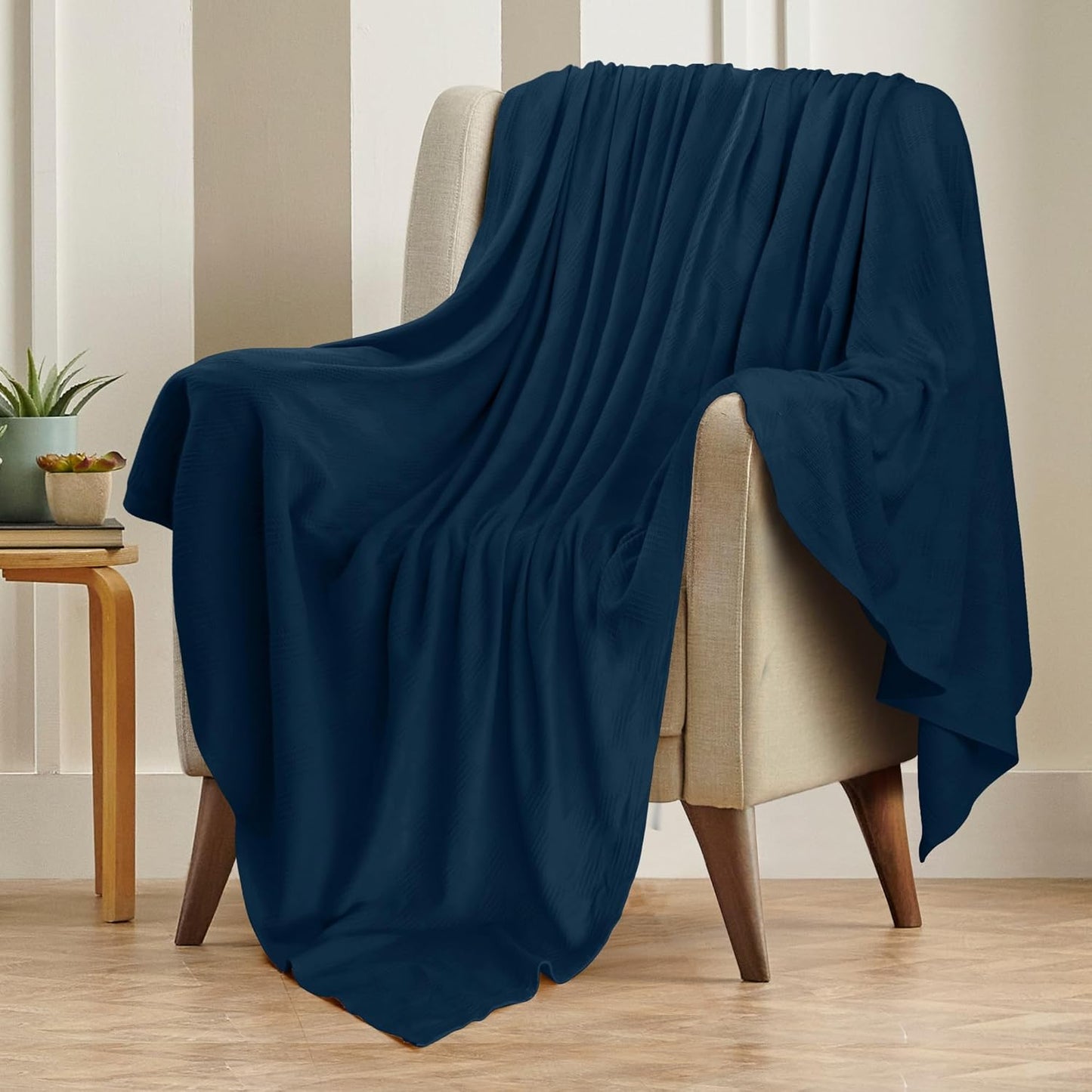 Utopia Bedding Navy 100% Cotton Blanket [King Size - 90x108 Inch] 350GSM Lightweight, Soft and Breathable Thermal Blanket for All Seasons
