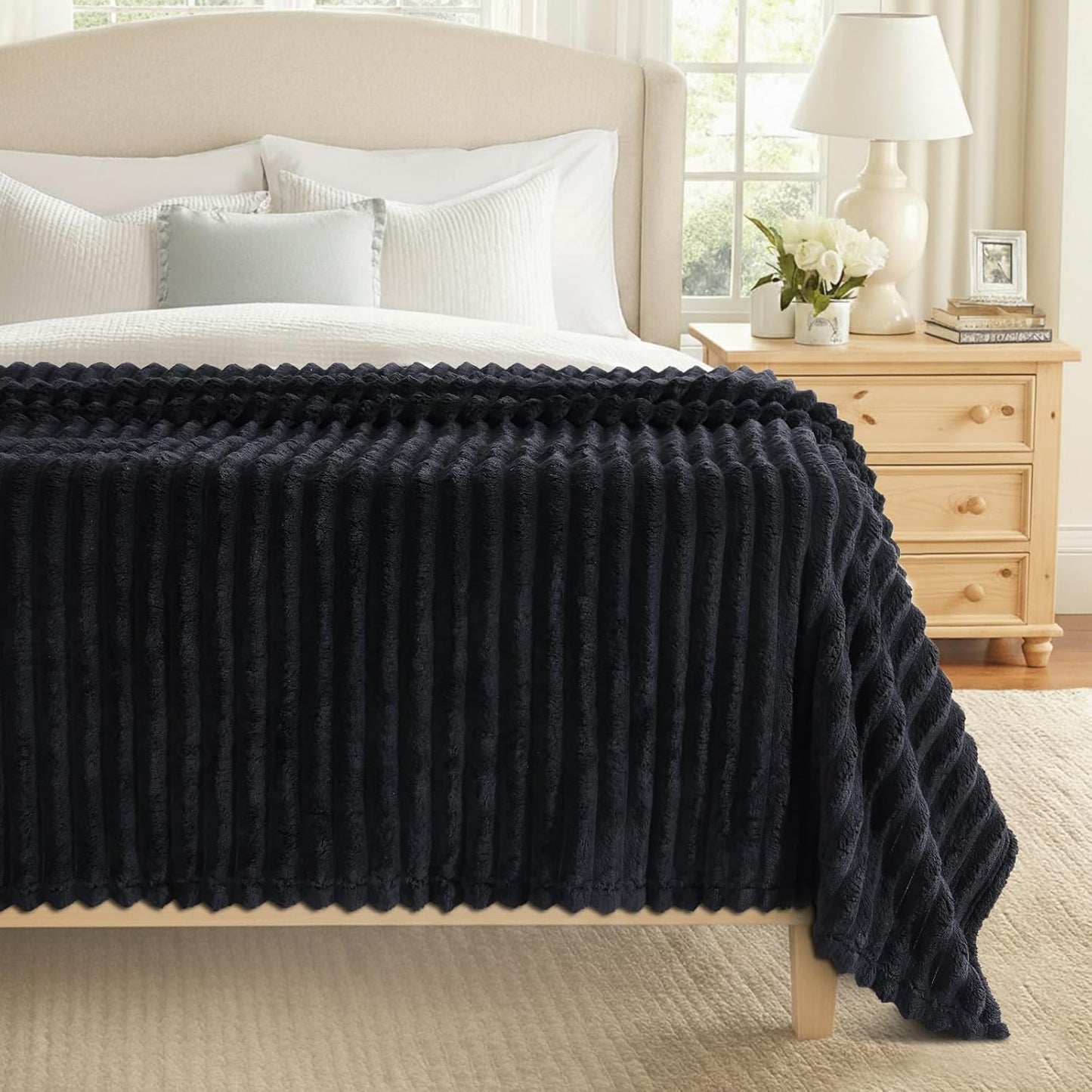 decorUhome Christmas Soft Fleece Black Blanket Queen Size for Bed, Cozy Fluffy Plush Flannel Large Striped Throws for Couch Sofa, Lightweight Decorative Fuzzy Blanket for Woman, 90x90 Inches