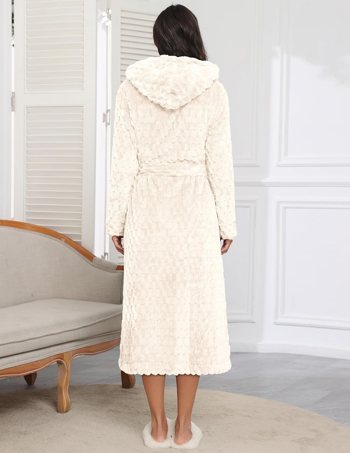 Ekouaer Womens Plush Robes Long Soft Jacquard Fluffy Bathrobe Hooded Robe Sleepwear with Pockets