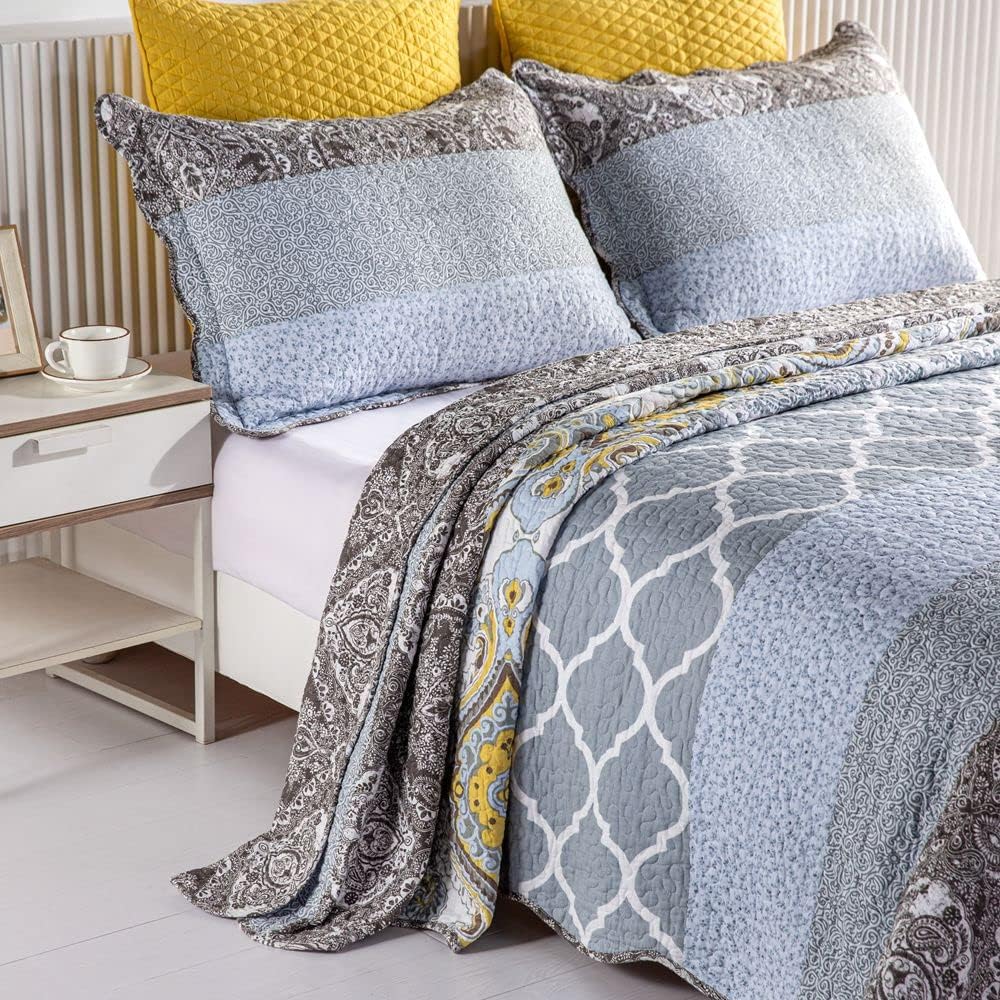 YAYIDAY Oversized Queen Quilt Set Patchwork Bedspread (110x118 Inch) - 100% Cotton Reversible Breathable Grey Quilted Coverlet with Pillow Shams Fit All Seasons