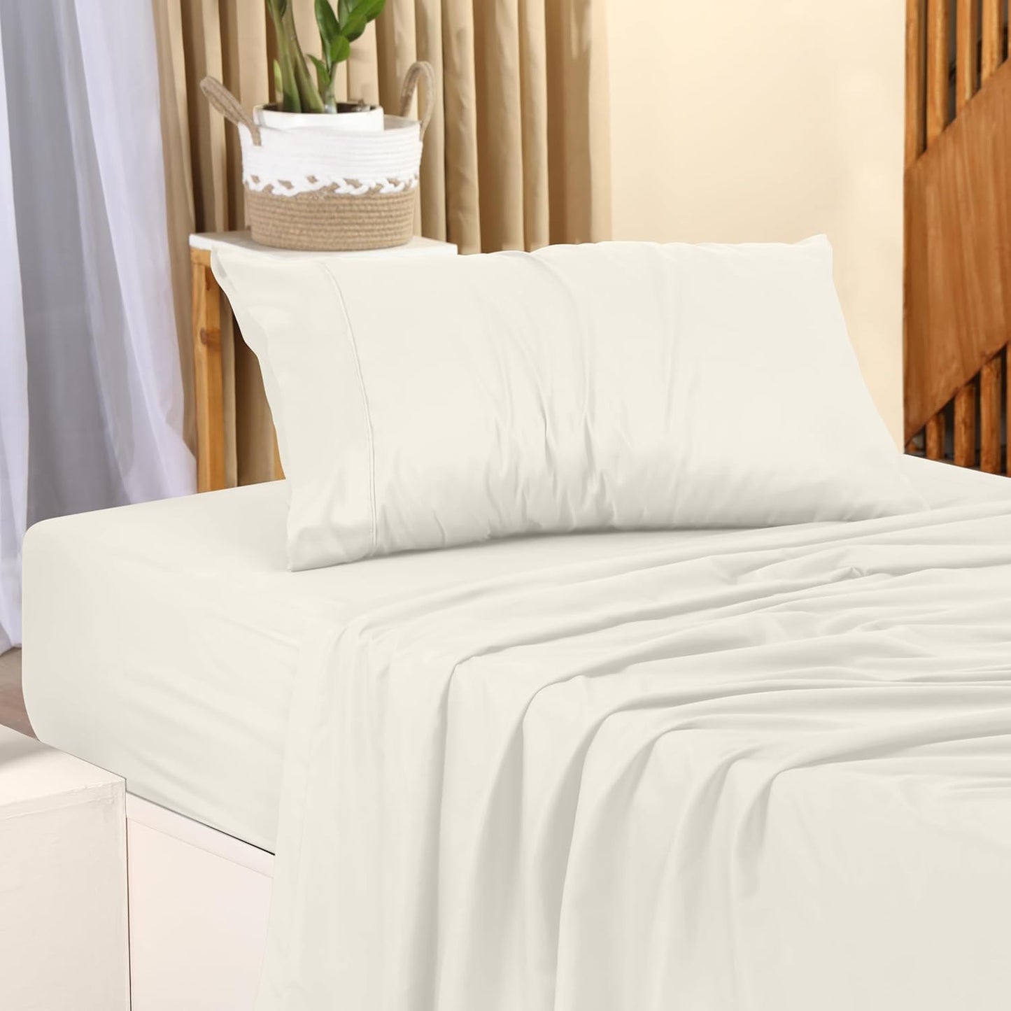 Utopia Bedding Twin Sheet Set – 3 Piece Bed Sheets for Twin Size Bed, Soft and Breathable Microfiber, Includes 1 Fitted Sheet, 1 Flat Sheet and 1 Pillowcase (Ivory)