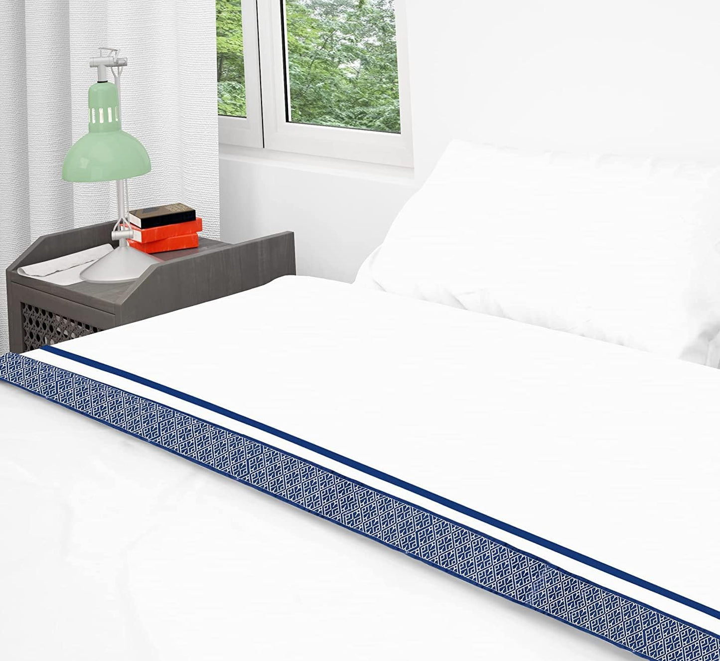 1000 TC Embroidered Duvet Cover Oversized King Size Set 100% Egyptian Cotton - Luxurious 1 Comforter Cover 2 Pillow Shams - 3 PC Quilt Cover Hotel Quality Bedding (White & Navy Blue)