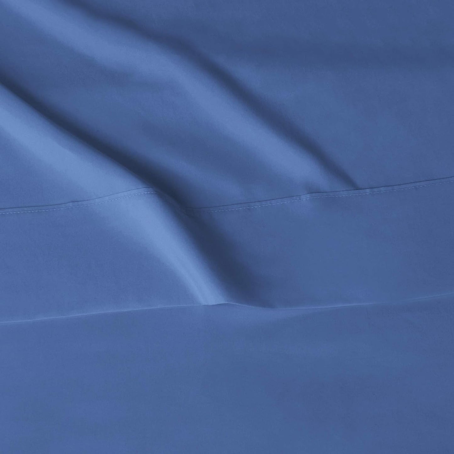 Amazon Basics Lightweight Ultra-Soft Breathable Easy Care Microfiber 3-Piece Bed Sheet Set with 14-Inch Deep Pockets, Twin XL, Dutch Blue, Solid (Pack of 4)