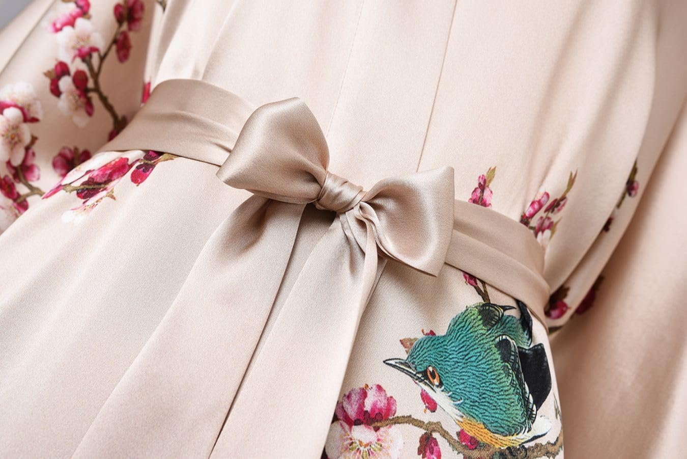 Women's Silk Kimono Robe Long Bathrobe Nightgown 100% Mulberry Silk for Women - Classic Floral Pattern