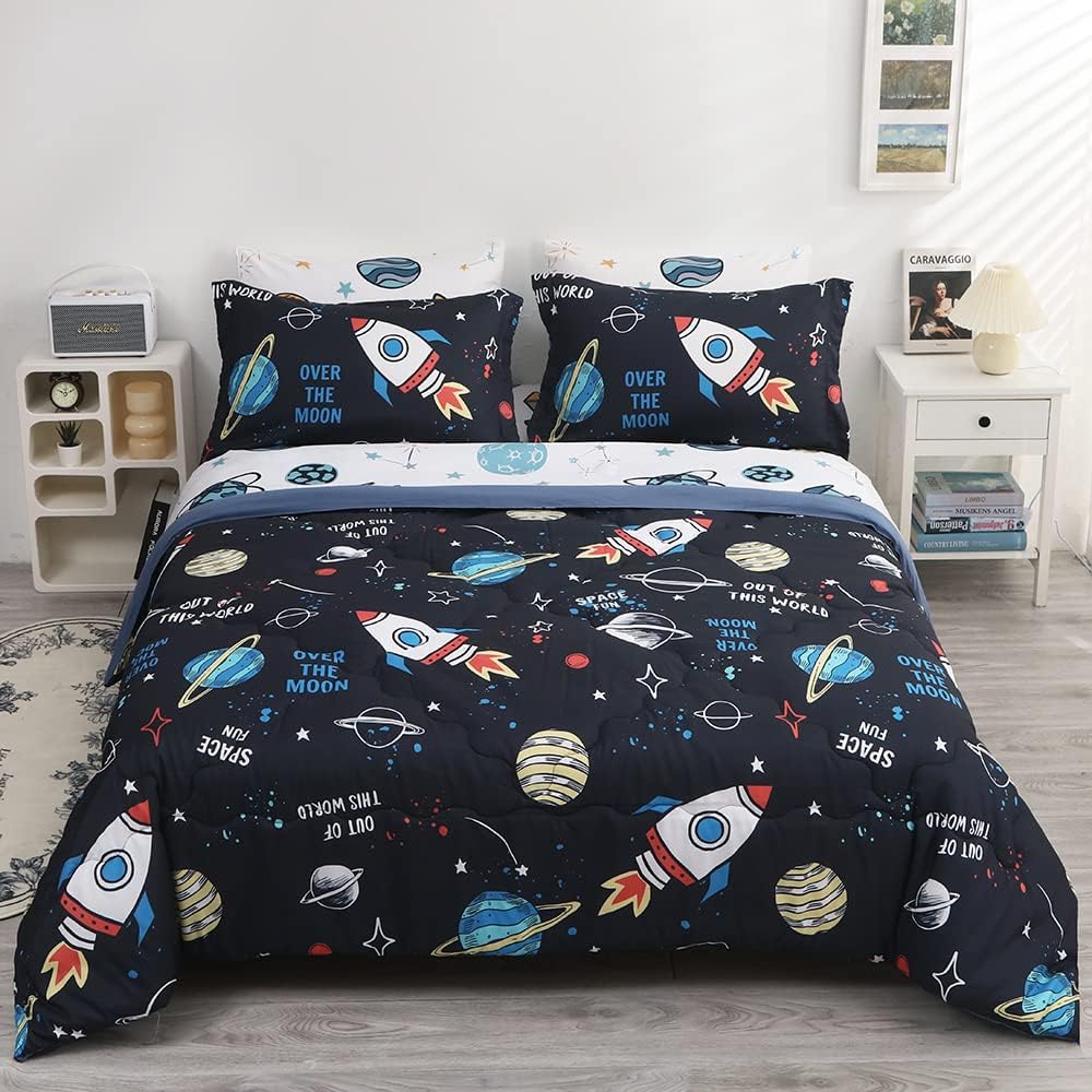 Wajade Kids Space Comforter Set Bed in A Bag Queen Size 7 Piece 3D Space Rocket Planets Bedding Set for Teens Boys Girls (1 Comforter, 1 Flat Sheet, 1 Fitted Sheet, 2 Pillowcase and 2 Pillow Sham)