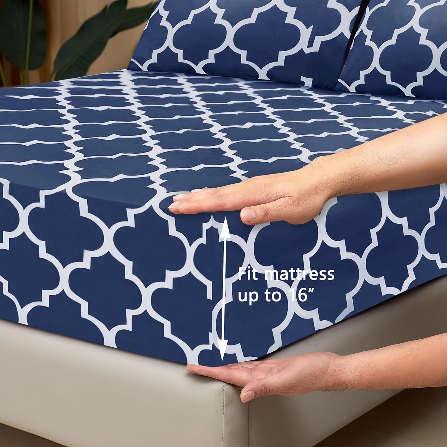 Mejoroom Full Bed Sheet Set - Super Soft Brushed Microfiber 1800 Thread Count Full Sheets with 16 inch Deep Pocket - Wrinkle Free - 4 Piece(Navy Quatrefoil with White Pattern)