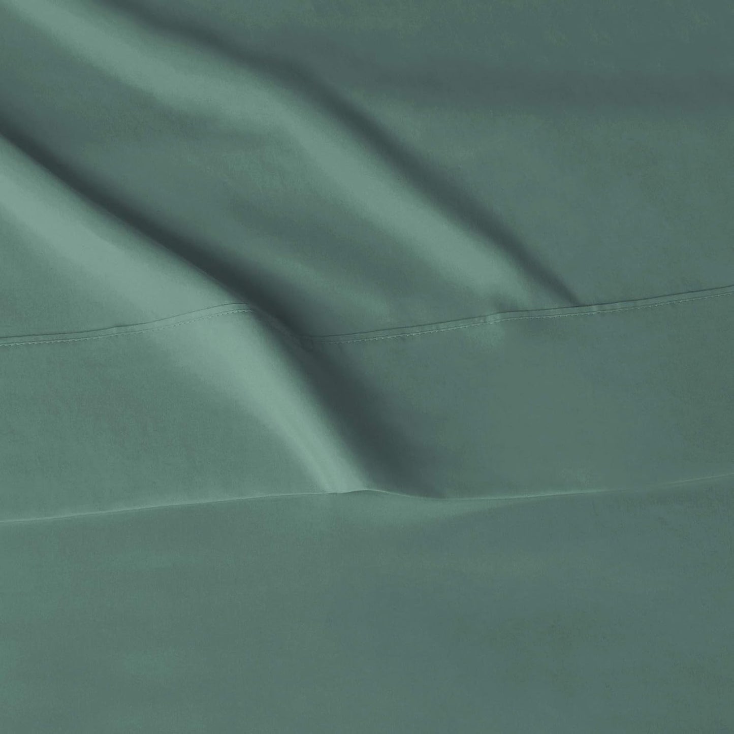 Amazon Basics 3 piece Lightweight Super Soft Easy Care Microfiber Bed Sheet Set with 14” Deep Pockets - Twin, Emerald Green-4 Pack, Solid