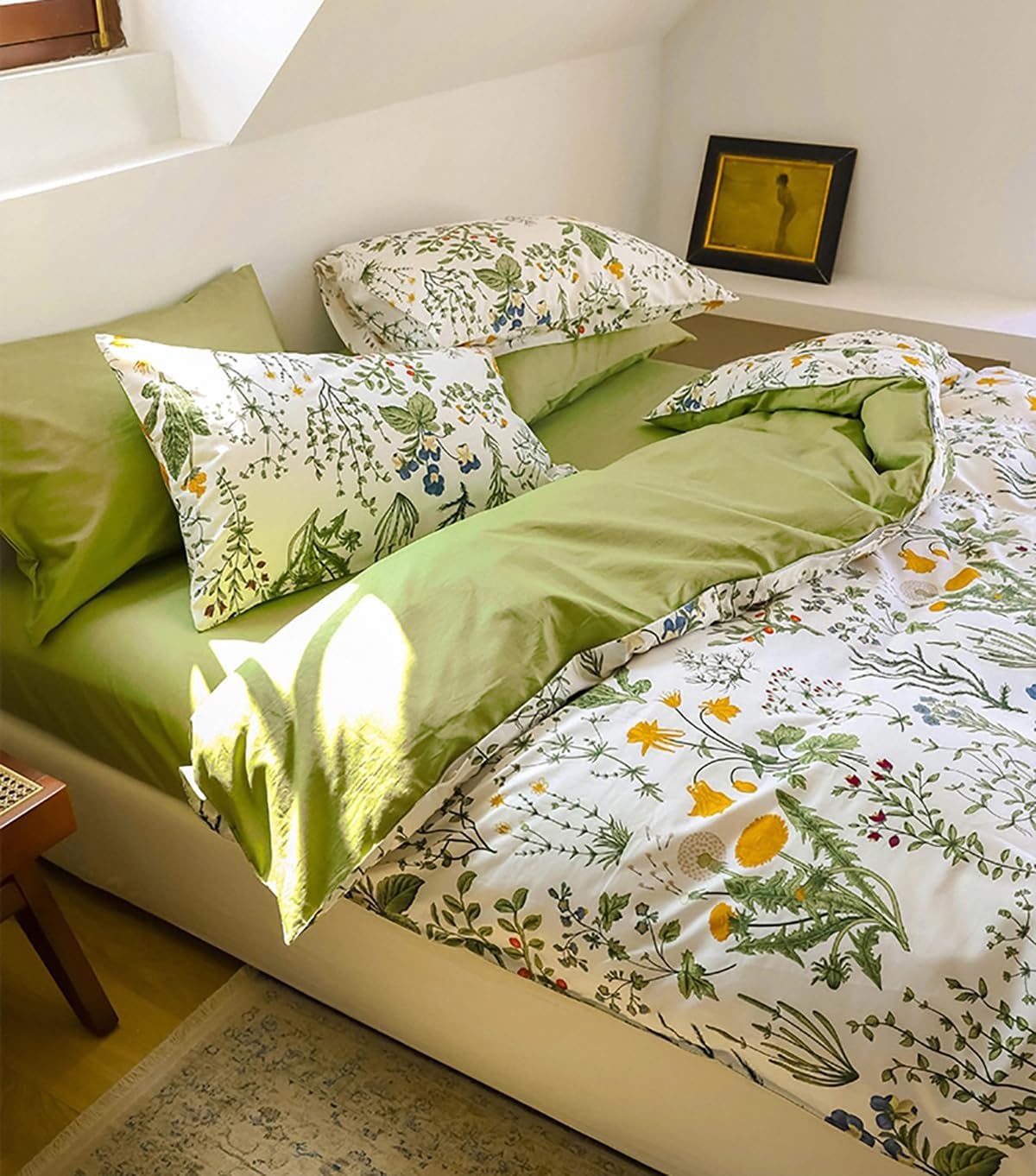 KAREVER Botanical Comforter Set Twin Cotton White and Green Floral Plant Bedding Set Garden Pattern Printed on White Reversible Blanket 3 PCs 1 White Comforter 2 Pillowcases