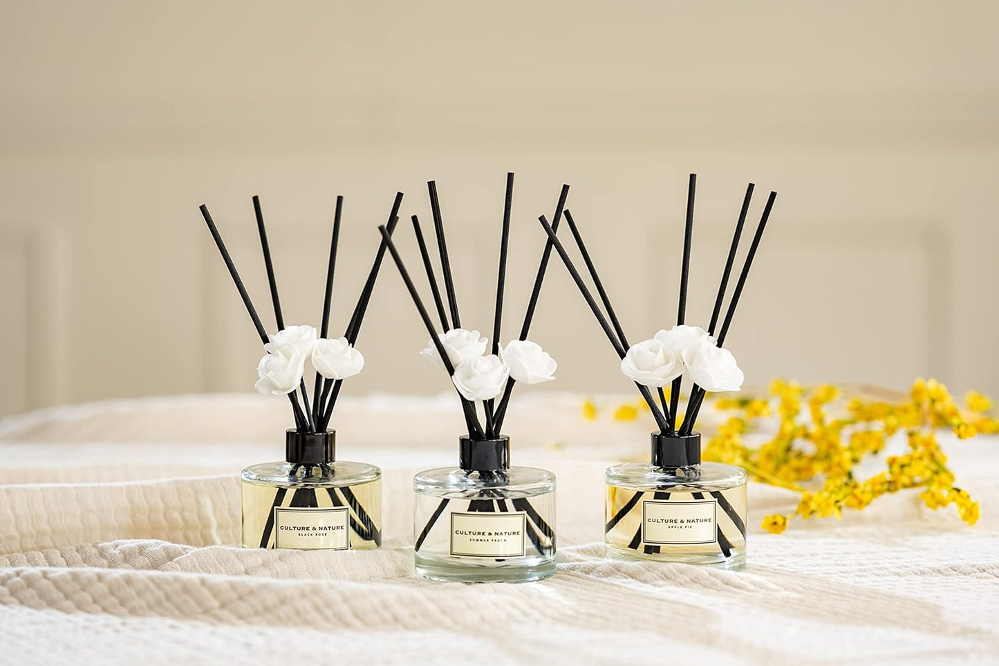 CULTURE & NATURE Reed Diffuser Set 6.7oz (200ml) Apple Pie Scented Diffuser with Sticks Home Fragrance Reed Diffuser for Bathroom Shelf Decor