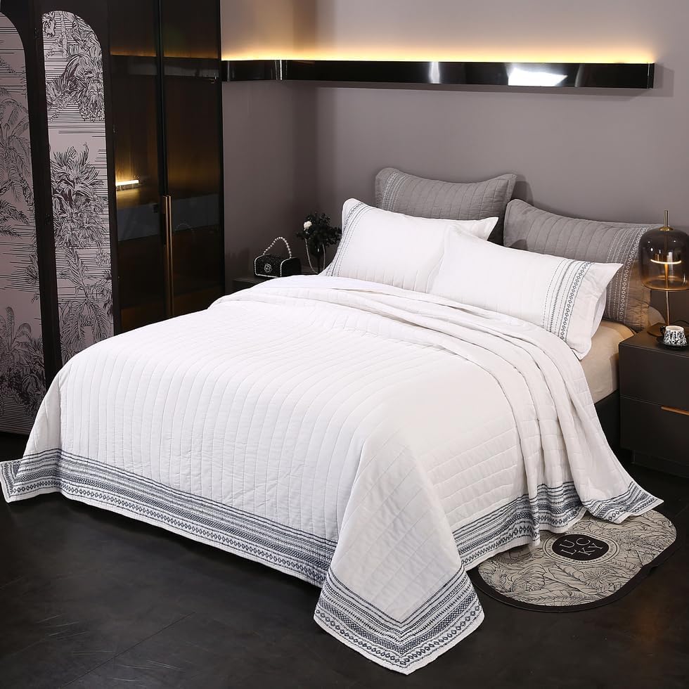 Quilt Set Floral Leaves 3D Embroidery Pattern 3 PCS Cotton Reversible Quilted Embroidered Decorative Bedspreads Coverlet Set, Lightweight &Soft Queen Size Beige Bedding Coverlet for All Season