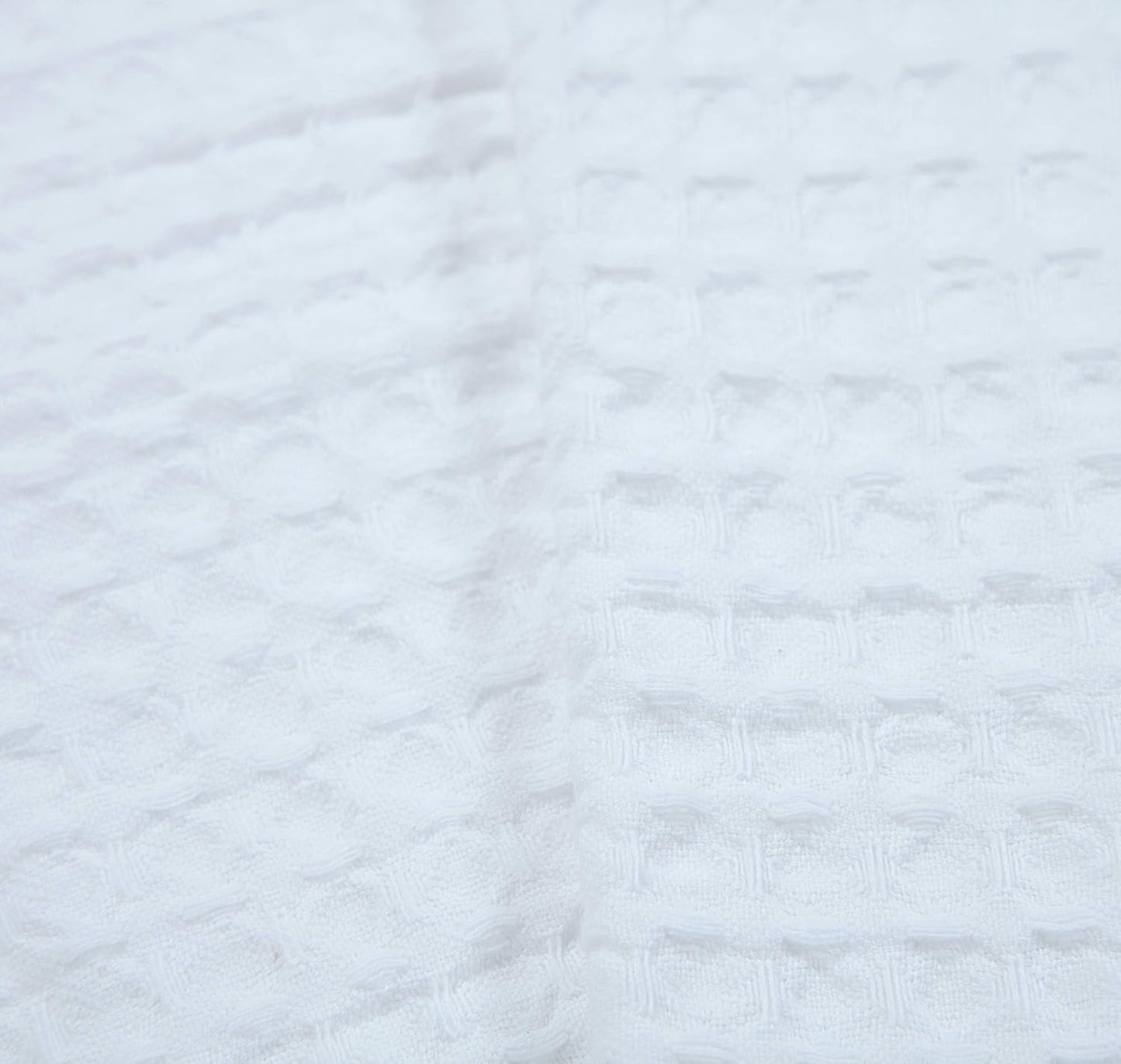 HILLFAIR 100% Combed Cotton Blanket– Twin XL Size Bed Blankets– Warm Soft All Season Breathable Lightweight Summer Blankets– Waffle Weave Home Decor Bed Blanket- White Bed Cotton Blankets/Bedcovers
