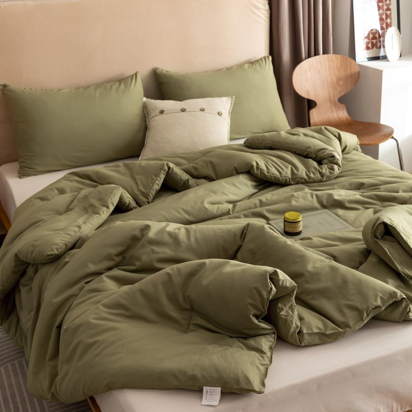 ROSGONIA Oversized King Comforter Olive Green, 3pcs(1 Comforter & 2 Pillowcases) Lightweight Oversized King Size Comforter Sets Bedding Blanket Quilts
