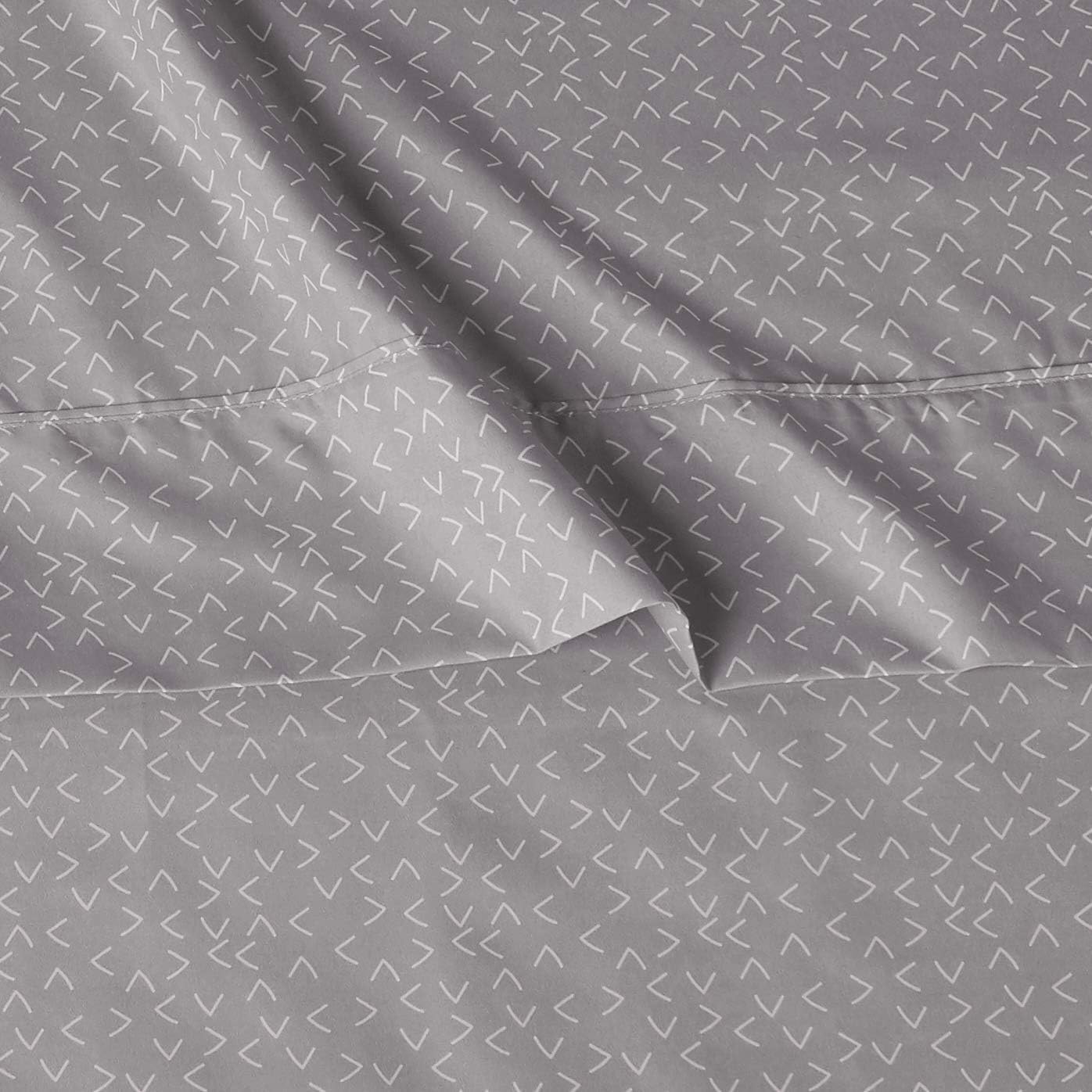 Amazon Basics Lightweight Super Soft Easy Care Microfiber 4 Piece Bed Sheet Set With 14-inch Deep Pockets - King, Grey Arrows,Printed