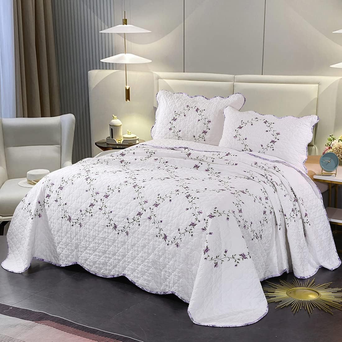 vctops 3-Piece Elegant Floral Embroidered Bedspread Coverlet Set 100% Cotton Reversible Patchwork 1 Quilt and 2 Pillow Shams Full/Queen, Purple