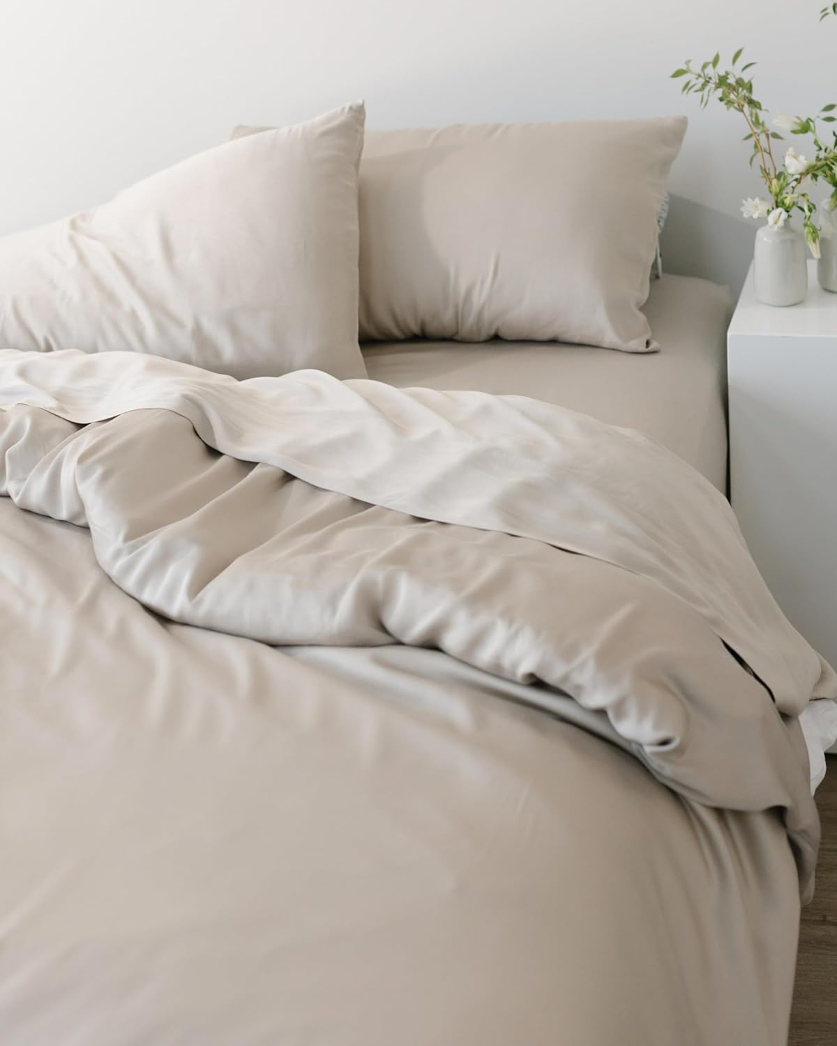 Cozy Earth Luxury Duvet Cover King - 100% Viscose from Bamboo - Ultra-Soft, Cooling & Lightweight Duvet Cover - Temperature-Regulating Bedding with Concealed Zip & Interior Snap Closures - Driftwood