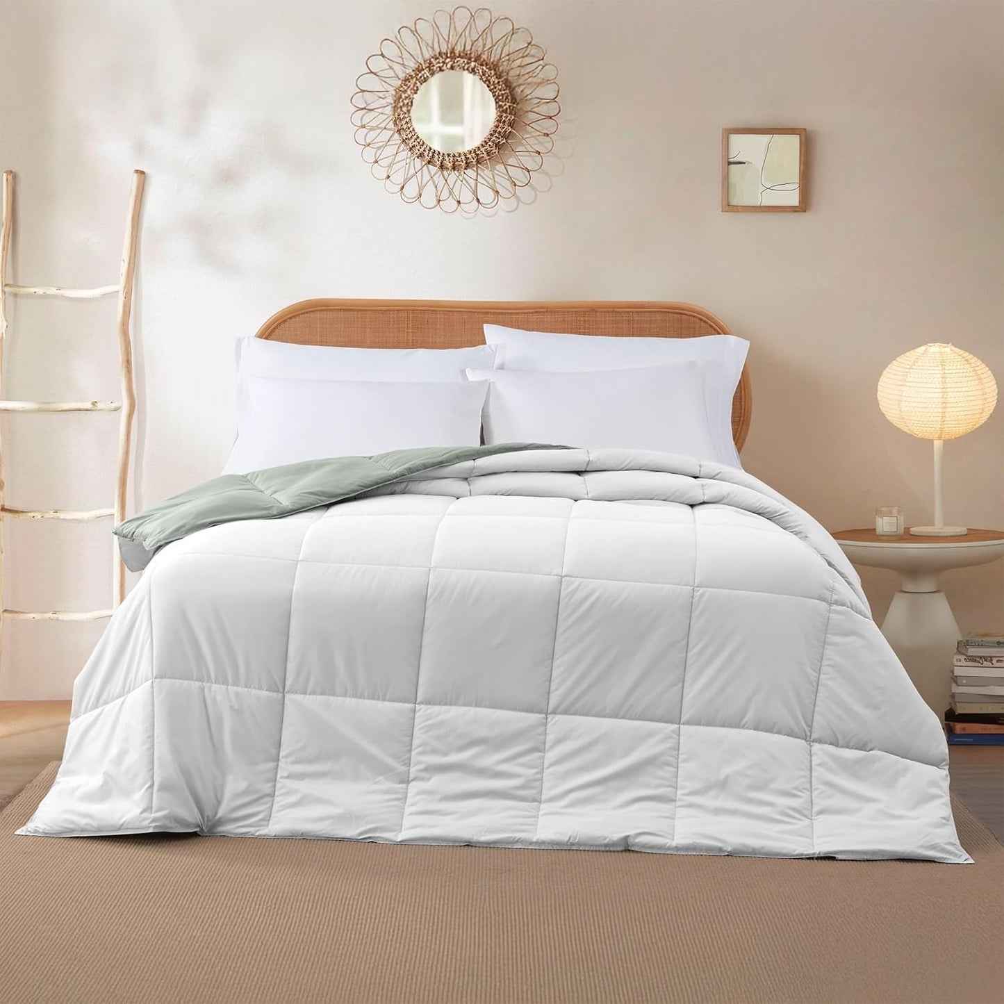Modern Threads Down Alternative Reversible Comforter White/Gray California King