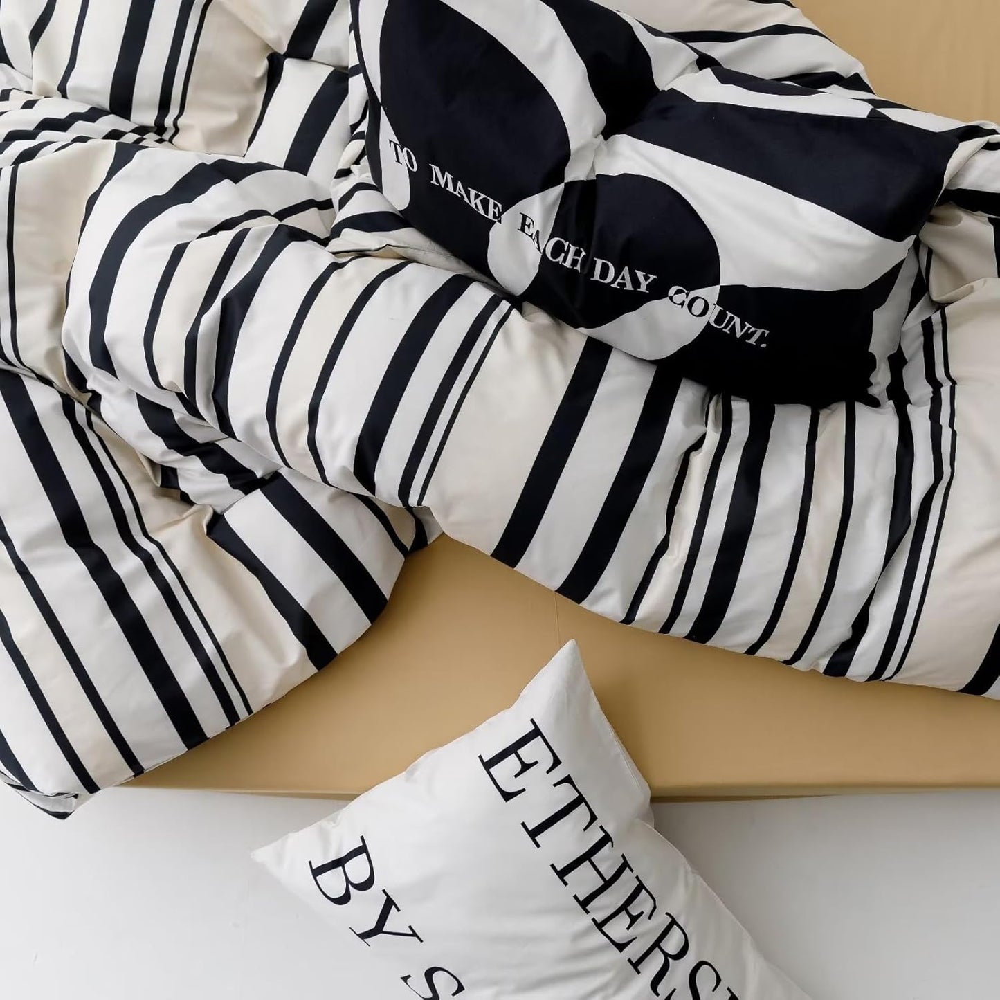 KAREVER Striped Comforter Set Twin Black and White Comforter Men Women Modern Chic Stripes Bed Comforters Beige Black Striped Twin Ticking Bedding Comforter Set All Season Hotel Quality Bed Set