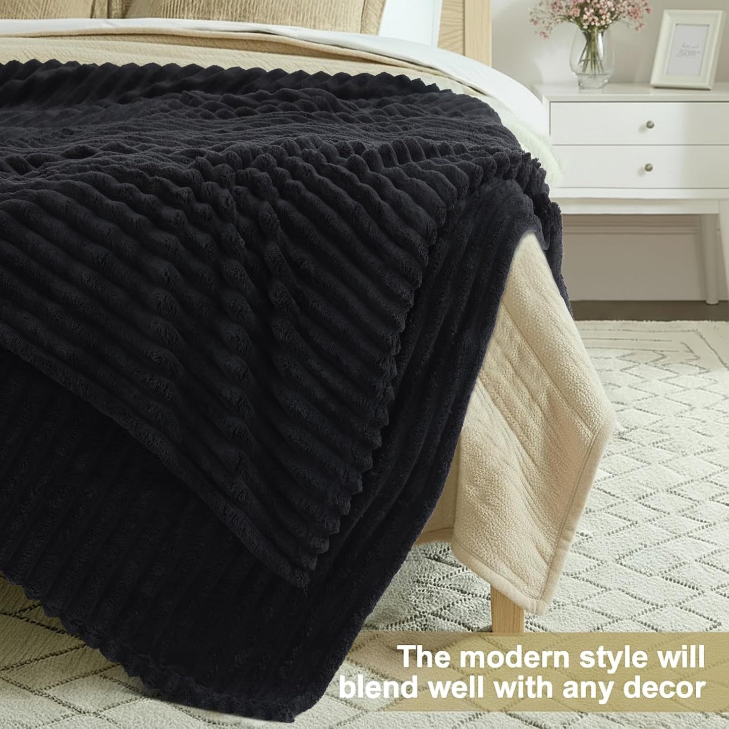 decorUhome Christmas Soft Fleece Black Blanket King Size for Bed, Cozy Fluffy Plush Flannel Large Striped Throws for Couch Sofa, Lightweight Decorative Fuzzy Blanket for Woman, 108x90 Inches