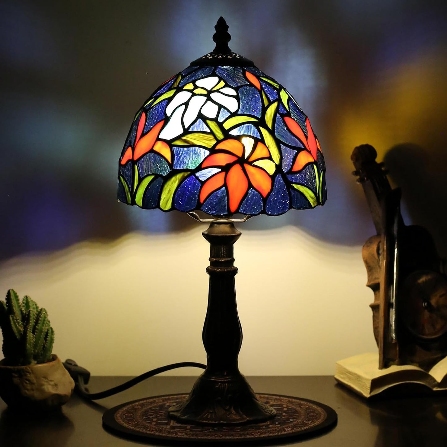 Tiffany Table lamp Suitable for use as a Bedside lamp in The Bedroom or a Night Light in The Living Room It is a Stained Glass lamp 8-inch Small Vintage lamp and is Suitable for Home Office use