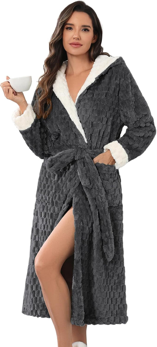 Ekouaer Womens Plush Robes Long Soft Jacquard Fluffy Bathrobe Hooded Robe Sleepwear with Pockets