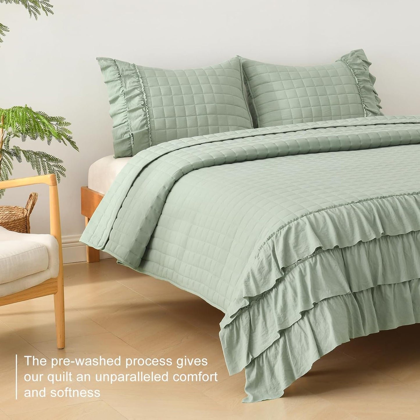 HORIMOTE HOME Asakusa Green Ruffled Quilt Set Twin Size, Geometric Square Stitched Pattern, Pre-Washed Farmhouse Shabby Chic Microfiber Lightweight Bedding Set Bedspread Coverlet for All Season