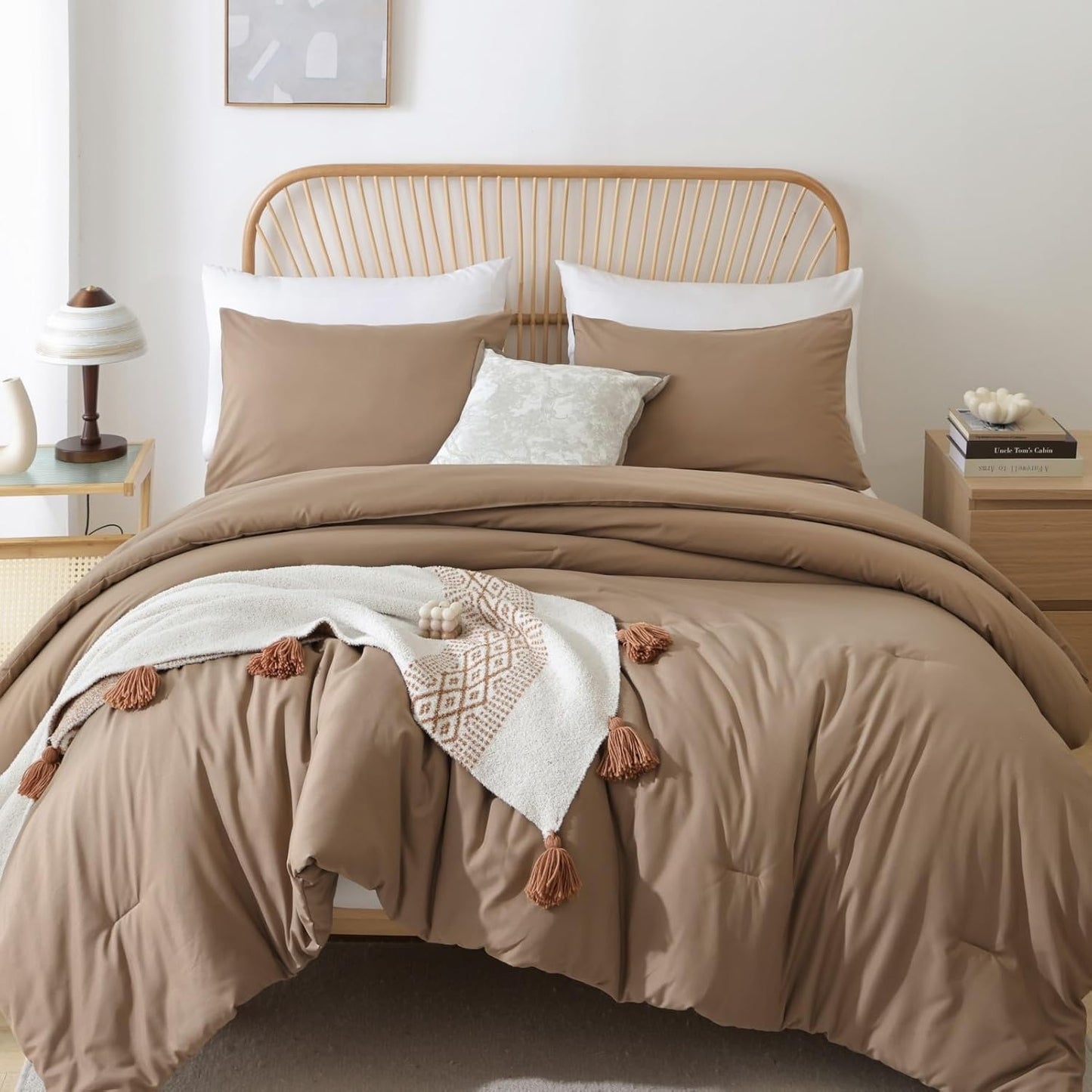 ROSGONIA Oversized King Comforter Dark Khaki, 3pcs (1 Boho Comforter & 2 Pillowcases) Lightweight Oversized King Size Comforter Sets Bedding Blanket