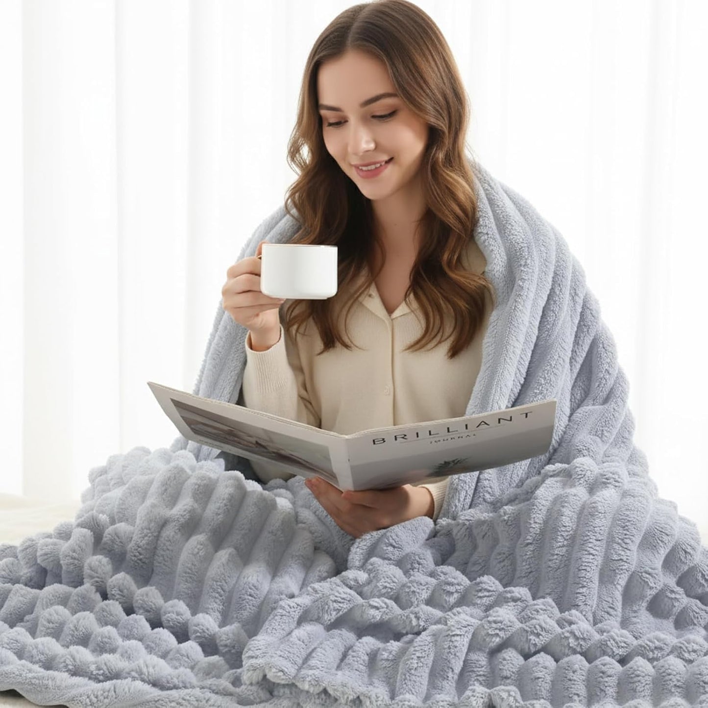 decorUhome Christmas Soft Fleece Light Grey Blanket King Size for Bed, Cozy Fluffy Plush Flannel Large Striped Throws for Couch Sofa, Lightweight Decorative Fuzzy Blanket for Woman, 108x90 Inches