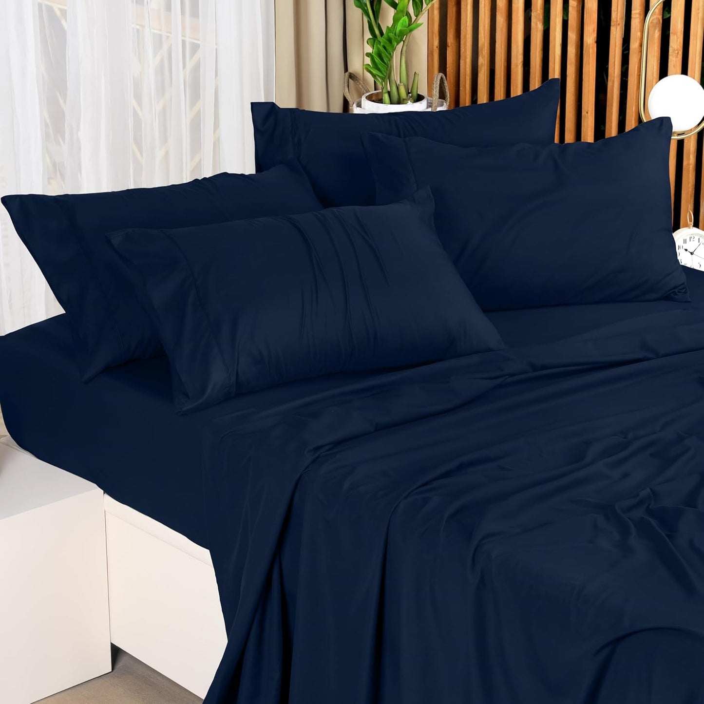 Utopia Bedding King Sheet Set – 4 Piece Bed Sheets for King Size Bed, Soft and Breathable Microfiber, Includes 1 Fitted Sheet, 1 Flat Sheet and 2 Pillowcases (Navy Blue)