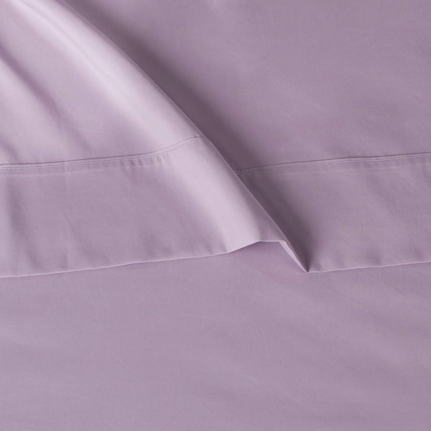 Amazon Basics Lightweight Super Soft Easy Care Microfiber 3 Piece Bed Sheet Set With 14-inch Deep Pockets, Twin XL, Frosted Lavender, Solid