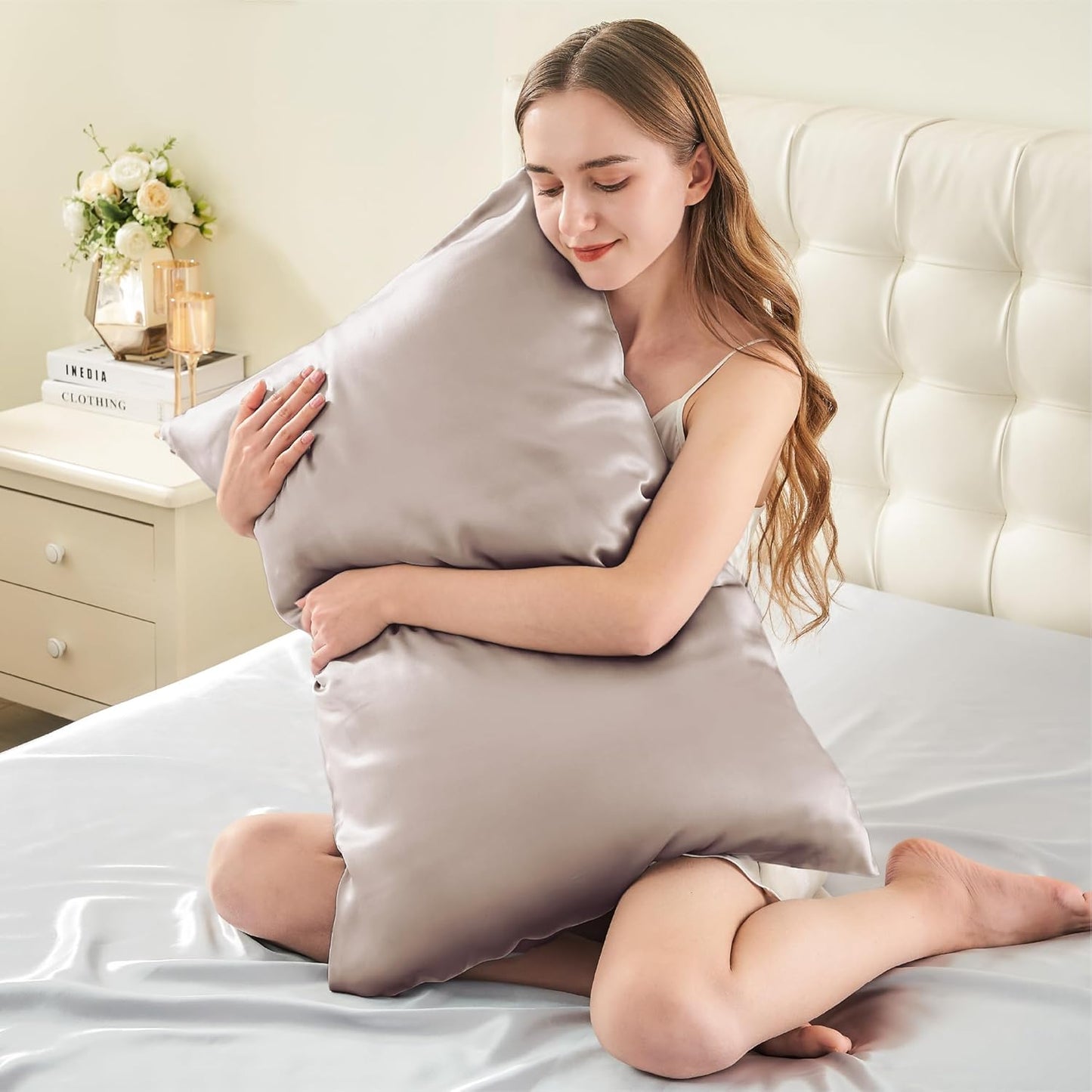 INFIIXSO Mulberry Silk Pillowcase for Hair and Skin, Silk Pillow Cases Queen Size Set of 2 with Hidden Zipper 20x30 Inches, Ultra Smooth and Soft Cooling Pillow Cases for Hot Sleepers(Caramel, 2 Pack)