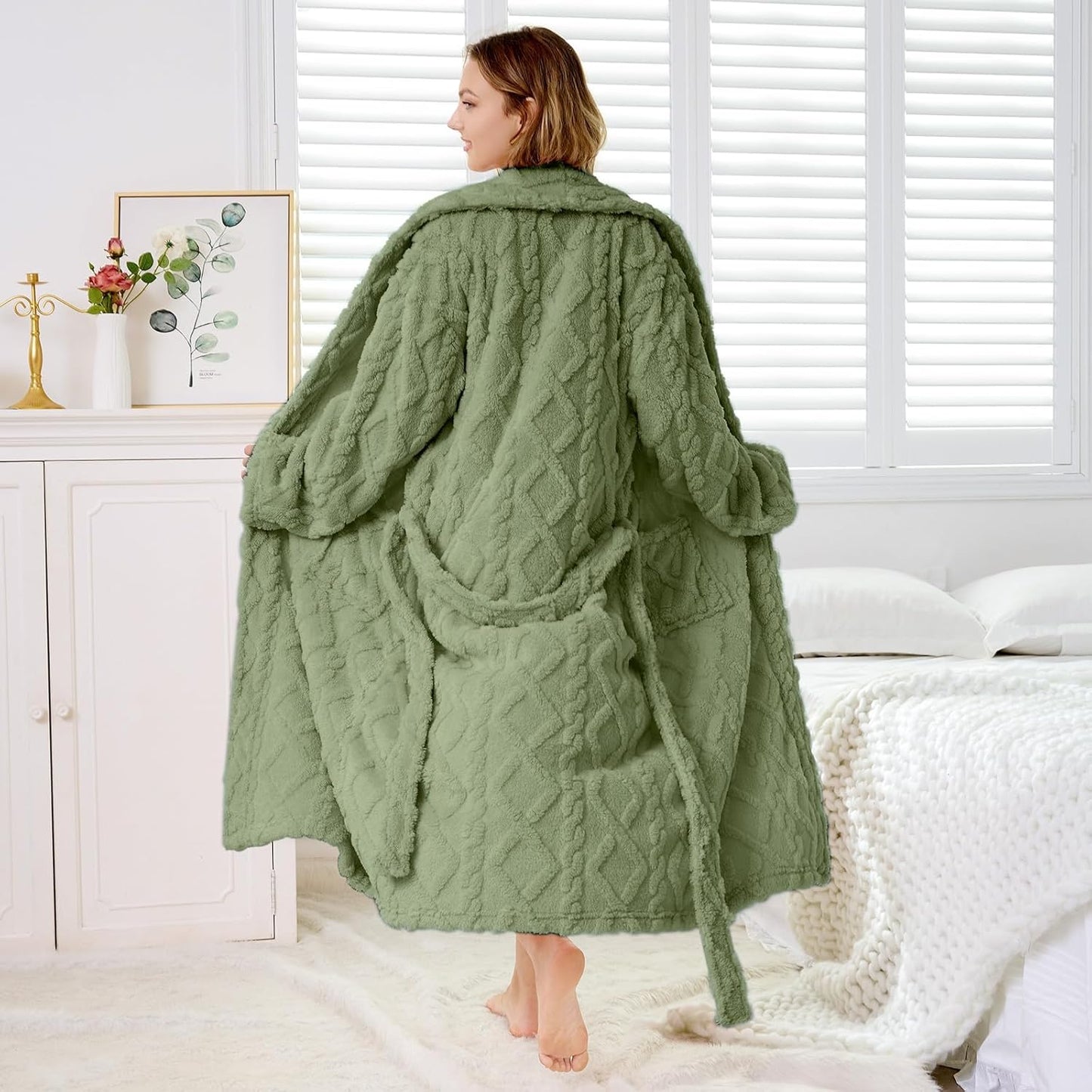 MIZZEO Microfiber Robes for Women, Cozy Soft Warm Plush Women Robe Plush Long Bathrobe