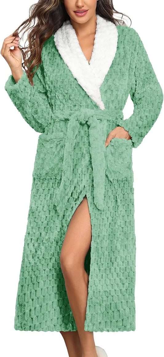 Ekouaer Women's Robe Long Plush Soft Bathrobe Jacquard Color Block Robes Shawl Collar Sleepwear with Pockets S-XXL