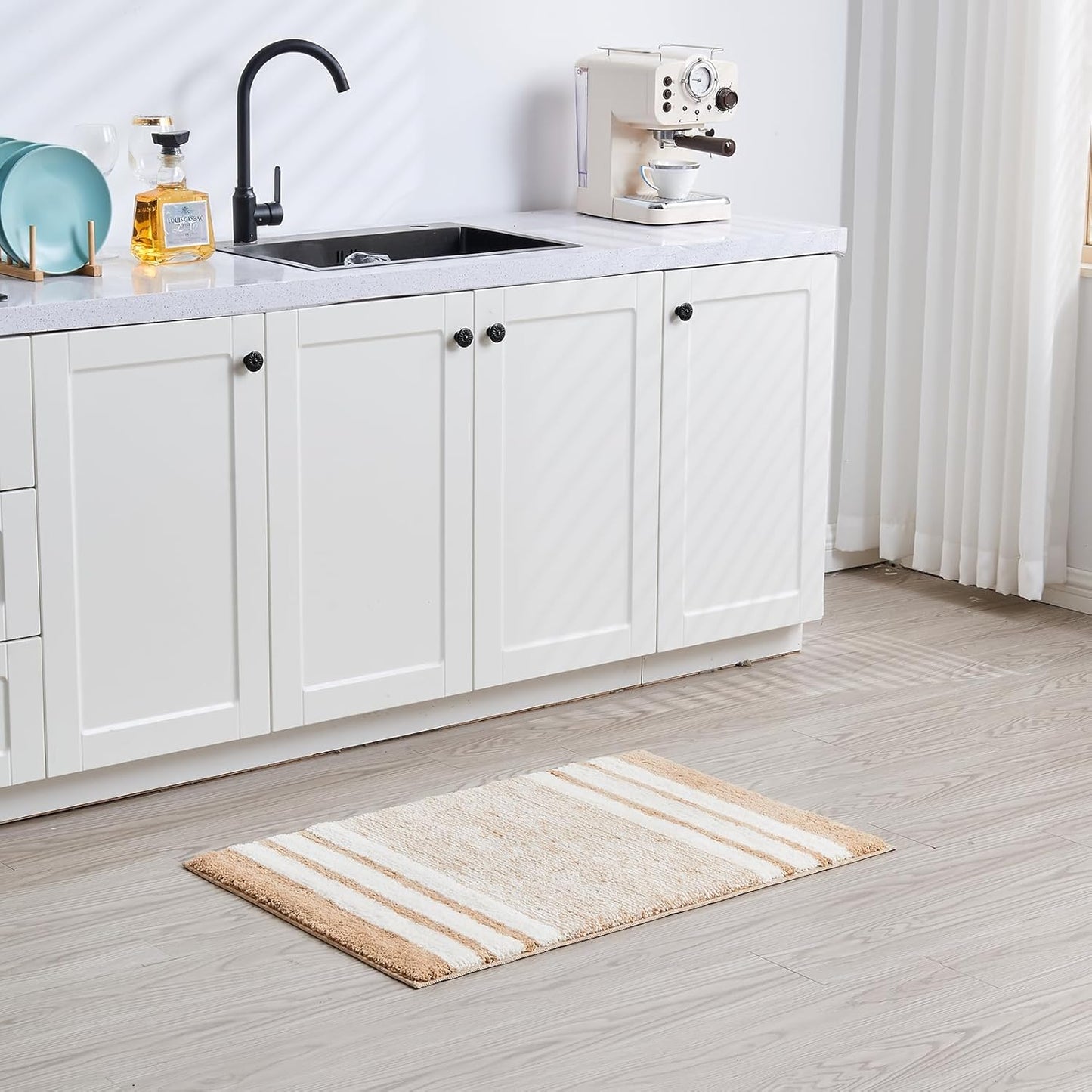 CozeCube Bath mats for Bathroom Non Slip, Fluffy Absorbent Microfiber Bath mat Washable, Aesthetic Bathroom Rugs, Large Beige Striped Bath mat, Beige, 36" x 24"