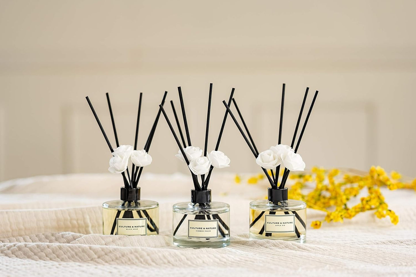 CULTURE & NATURE Reed Diffuser Set 6.7oz (200ml) Mixed Berry Scented Diffuser with Sticks Home Fragrance Reed Diffuser for Bathroom Shelf Decor