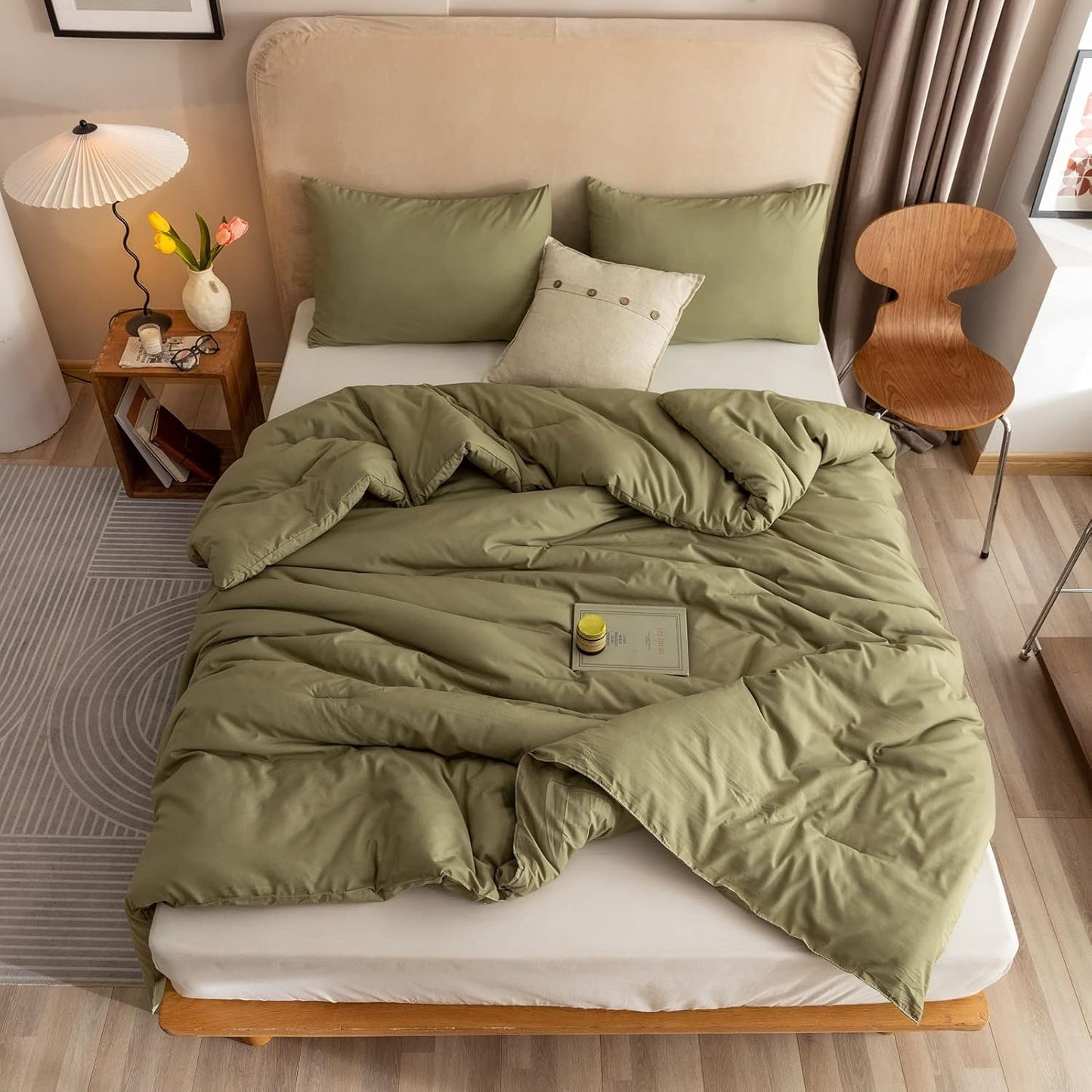 ROSGONIA Oversized King Comforter Olive Green, 3pcs(1 Comforter & 2 Pillowcases) Lightweight Oversized King Size Comforter Sets Bedding Blanket Quilts