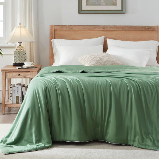 Globon Lightweight Comforter King Size,Summer Blanket for Hot Sleepers Keep Cool,Silk Soft Bamboo Viscose Shell,Organic Breathable Fill,Double Stitch,Sage Green