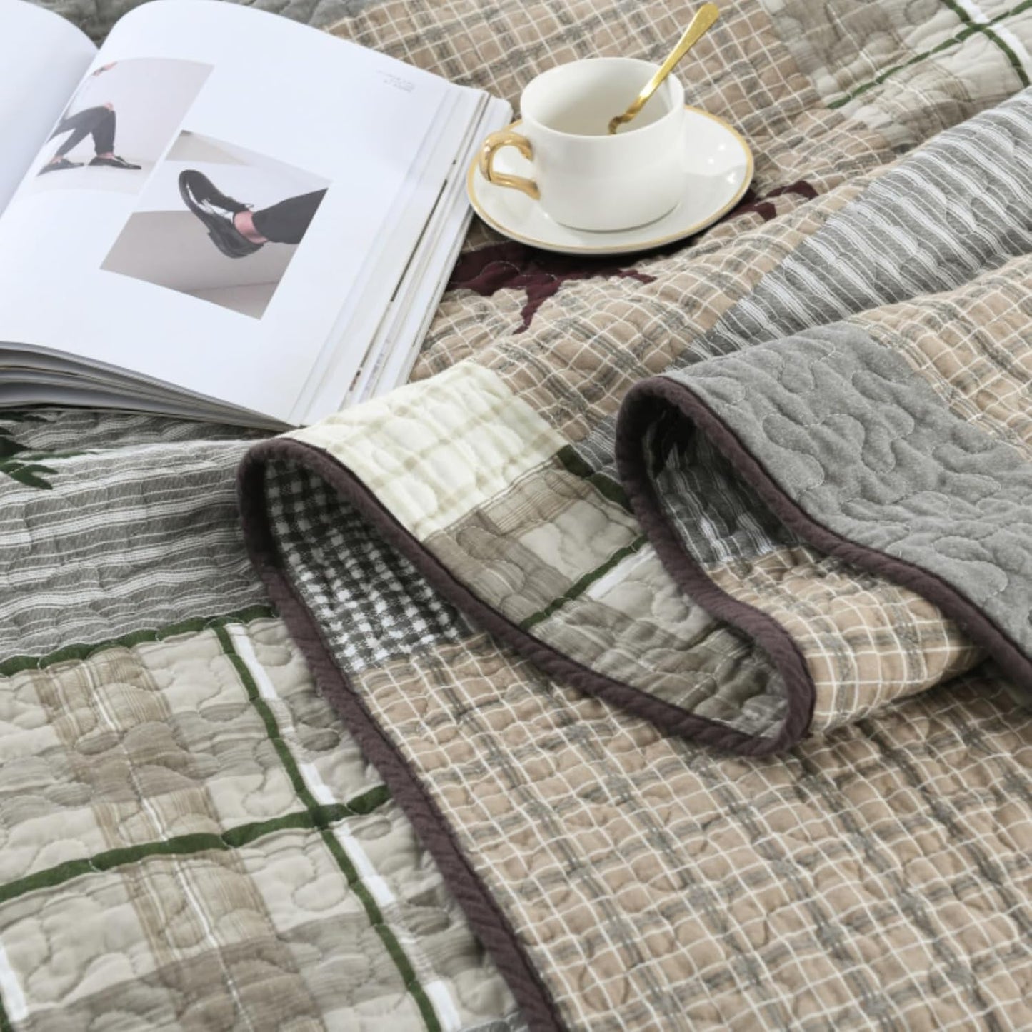 Uniclinens Quilt Set King Size, 100% Cotton Quilted Quilt Bedding Set Bedspread, Bear Tree Elk Farmhouse Rustic Quilt, Patchwork Plaid Comforter Set, 3 Pieces Set with 2 Pillowshams, Brown/Grey/Green