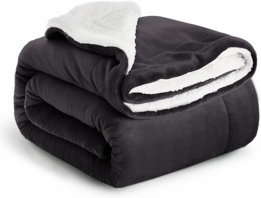 IR Imperial Rooms Sherpa Fleece Throw Blanket Twin Size for Couch - Thick and Warm Fluffy Black Blankets for Winter, Soft and Fuzzy Twin Blanket for Bed, 60x80 Inches