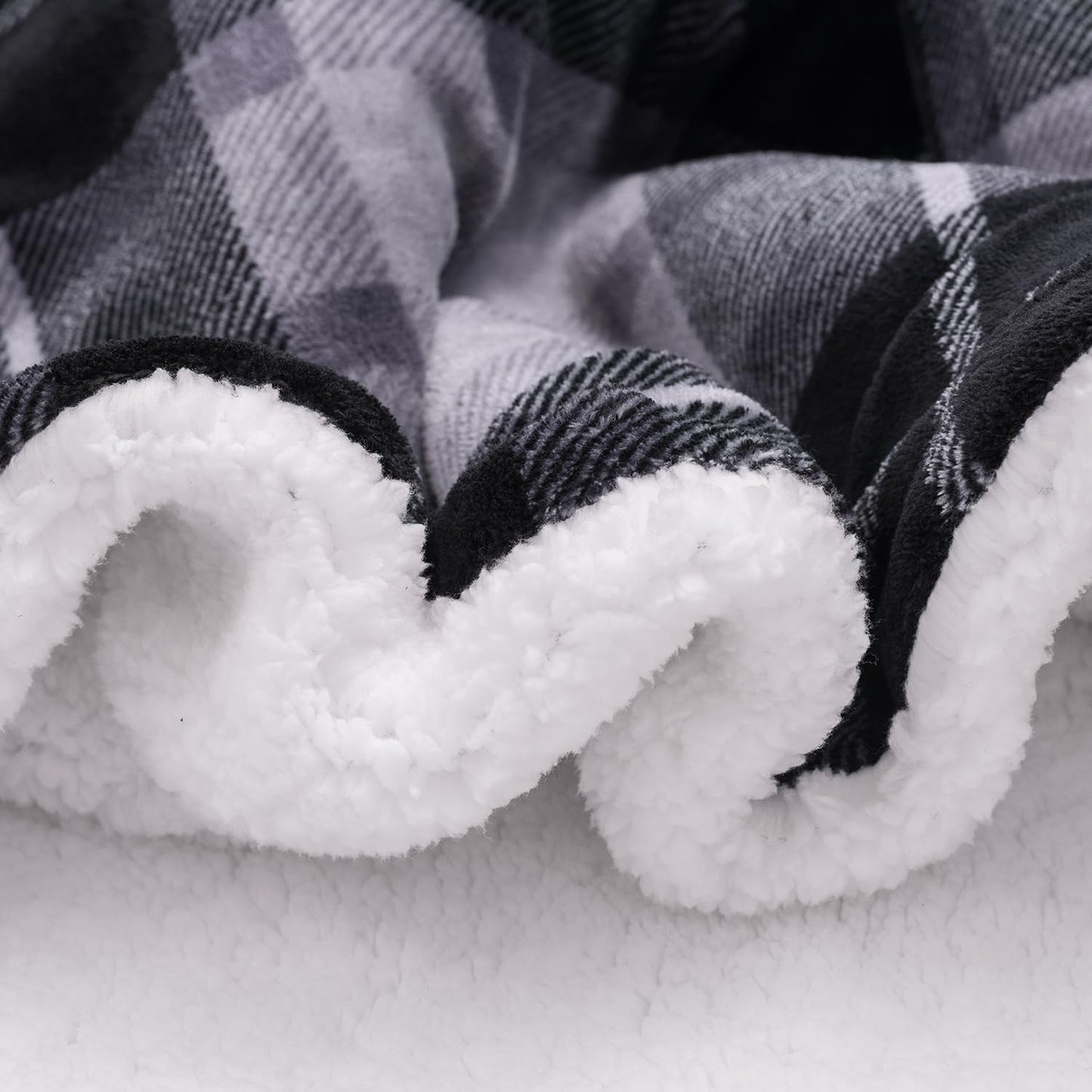 SOCHOW Sherpa Plaid Fleece Throw Blanket, Double-Sided Super Soft Luxurious Bedding Blanket 50 x 60 inches, Grey