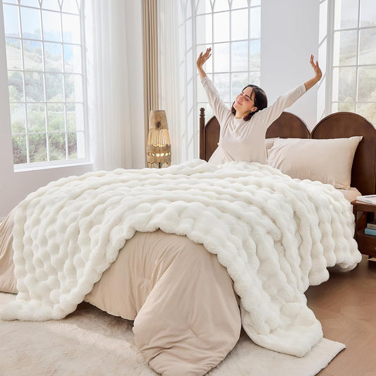 Fluffy Blanket for Couch Soft Luxury Faux Rabbit Fur Throw Cozy Fuzzy Plush Bubble Blanket Thick Warm Decorative Throw for Bed, Sofa (Queen Size 90''x90'', Cream White)