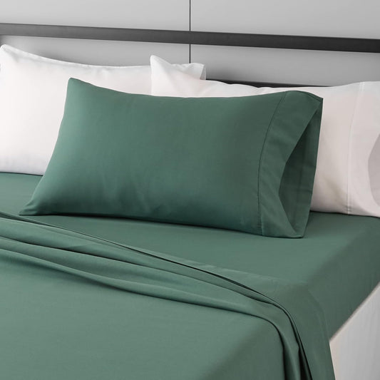 Amazon Basics Lightweight Super Soft Easy Care Wrinkle Free Microfiber 3 Piece Bed Sheet Set with 14-Inch Deep Pockets, Twin, Emerald Green, Solid, Kids, Men & Women Bedding