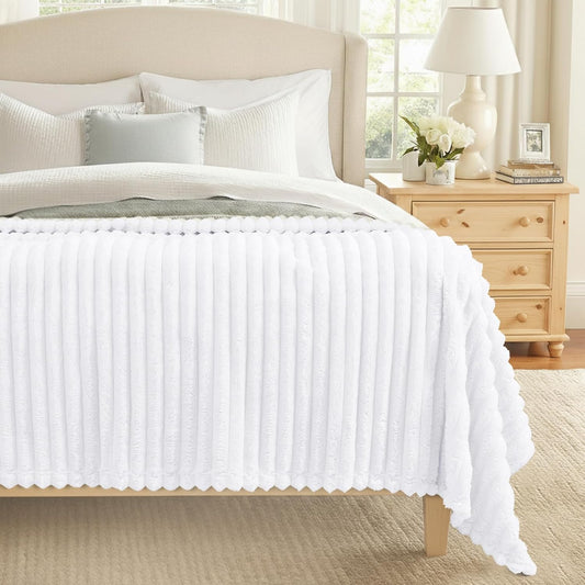 decorUhome Christmas Soft Fleece White Blanket Queen Size for Bed, Cozy Fluffy Plush Flannel Large Striped Throws for Couch Sofa, Lightweight Decorative Fuzzy Blanket for Woman, 90x90 Inches
