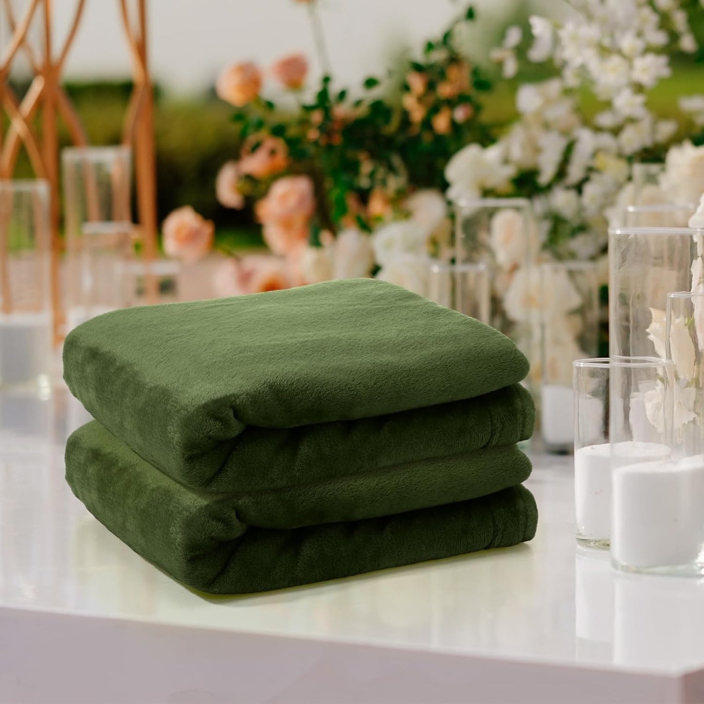 Tinideya 12 Pcs Flannel Fleece Throw Blanket Bulk 50 x 60 Inch Soft Fleece Blanket Warm Throw Blanket Coral Blankets for Couch Sofa Home Wedding Gifts Season (Army Green)