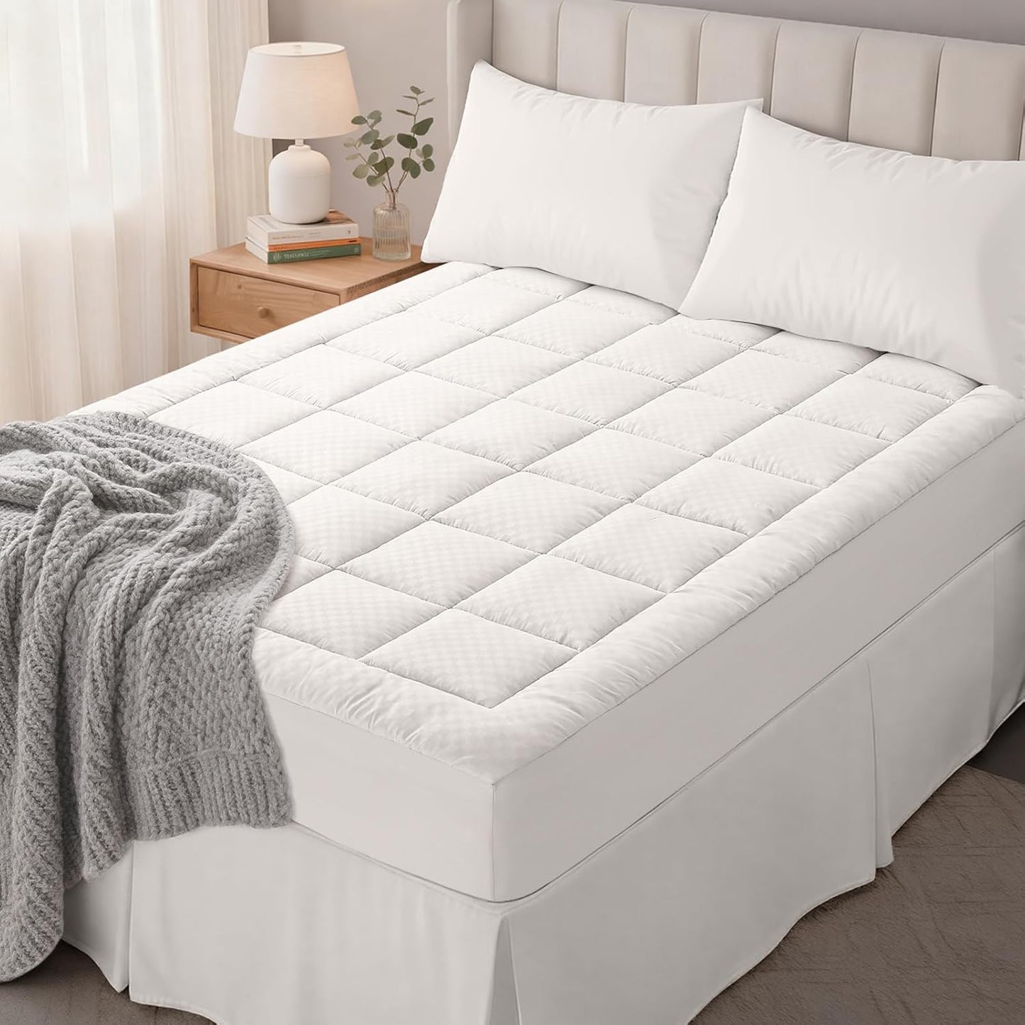 OLANLY California King Quilted Fitted Mattress Pad – Soft Down Alternative Pillow Top Mattress Topper, Cooling Breathable Mattress Cover, Machine Washable Deep Pocket Mattress Protector, Off White
