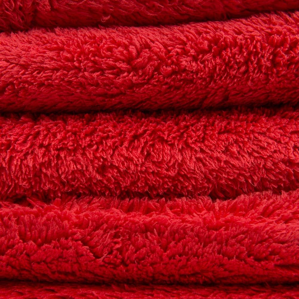 Chemical Guys Happy Ending Ultra Plush Edgeless Microfiber Towel, Red